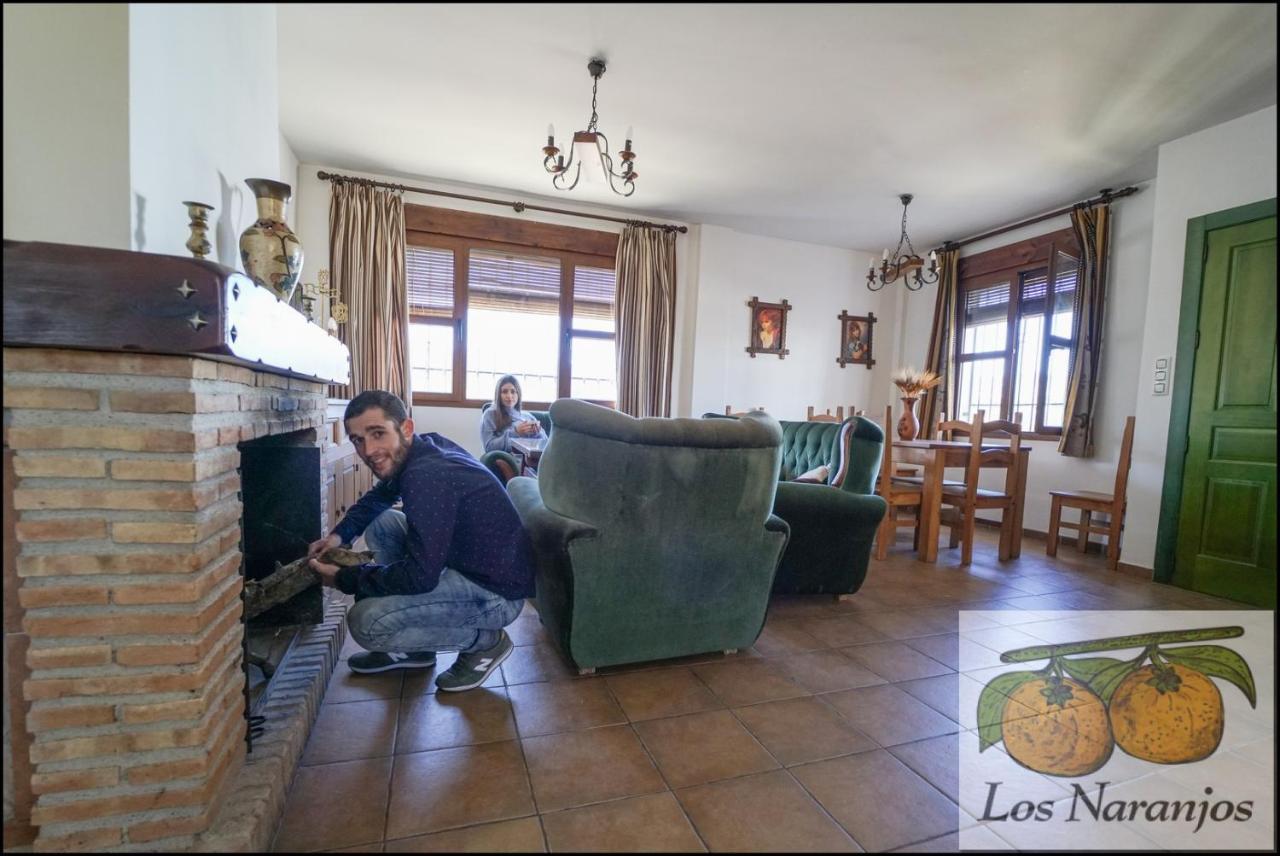 Hostal Y Apartamento Rural Los Naranjos Melegis Екстер'єр фото