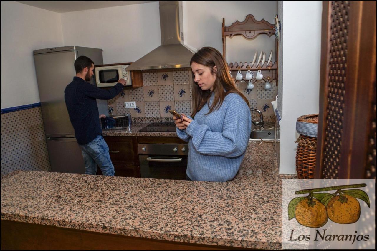 Hostal Y Apartamento Rural Los Naranjos Melegis Екстер'єр фото
