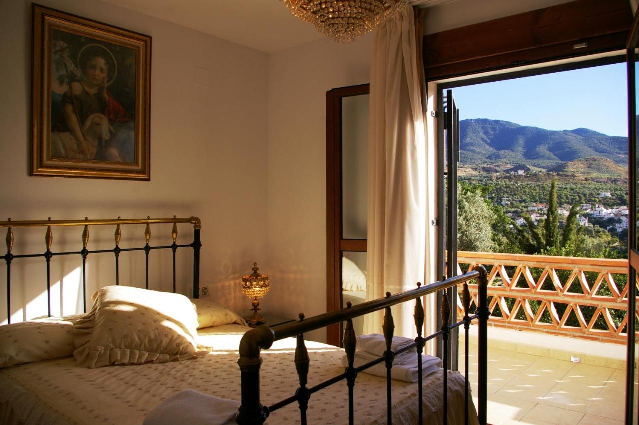 Hostal Y Apartamento Rural Los Naranjos Melegis Екстер'єр фото