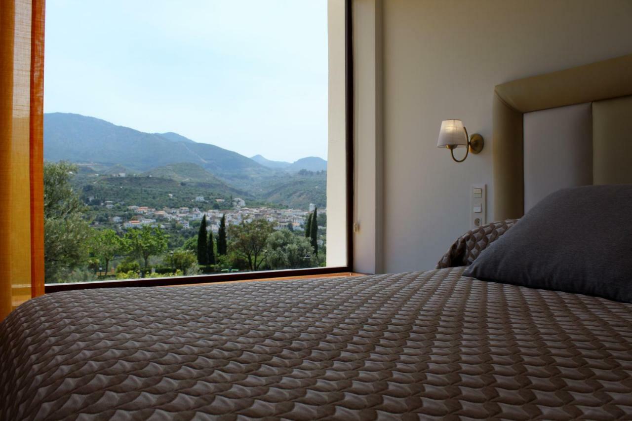 Hostal Y Apartamento Rural Los Naranjos Melegis Екстер'єр фото